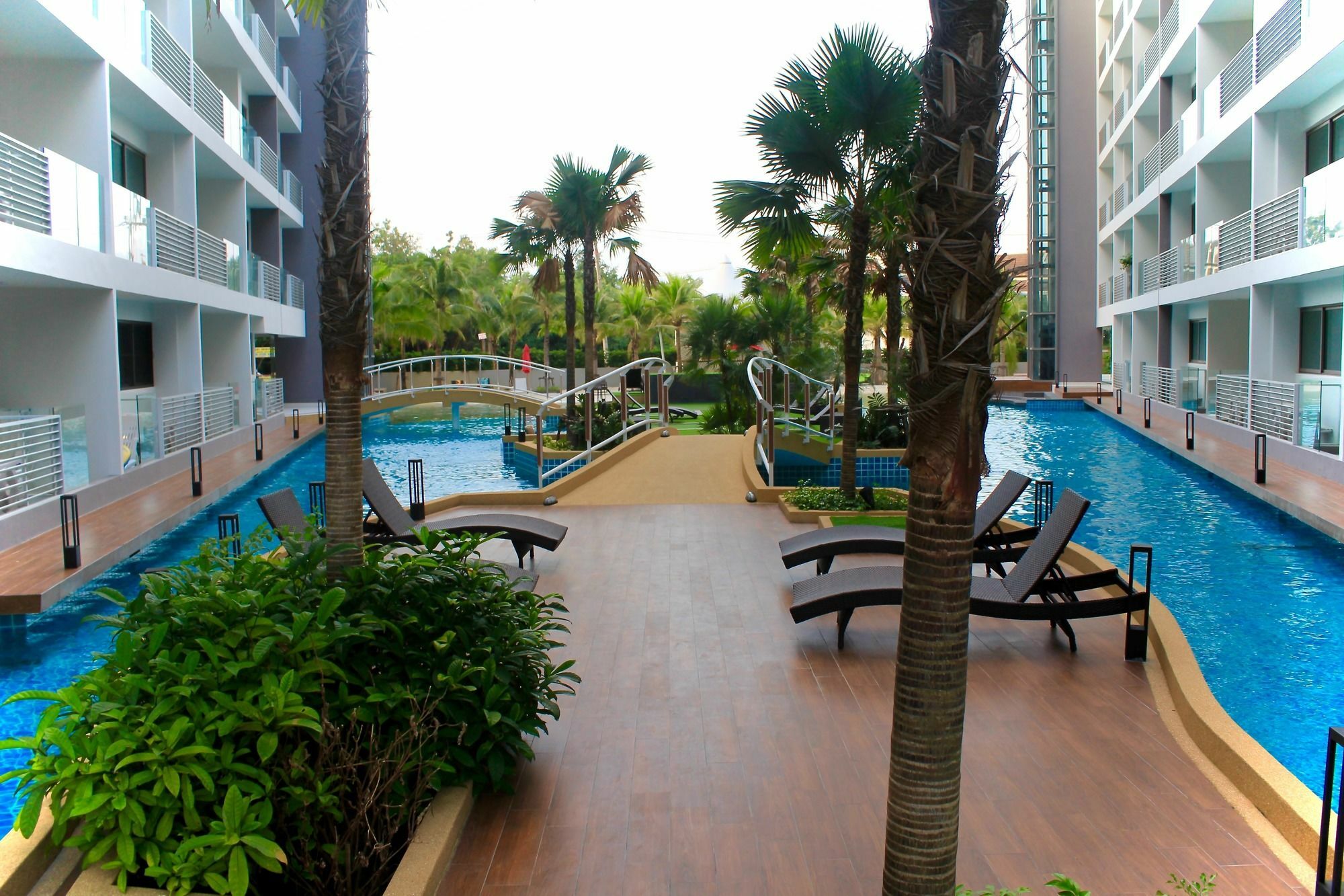 Laguna Beach Resort Jomtien Beach Exterior photo